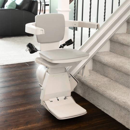 Bruno Elan SRE-3050 Stair Chairlift